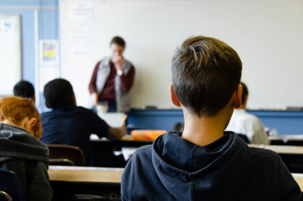 schools in portugal for expats