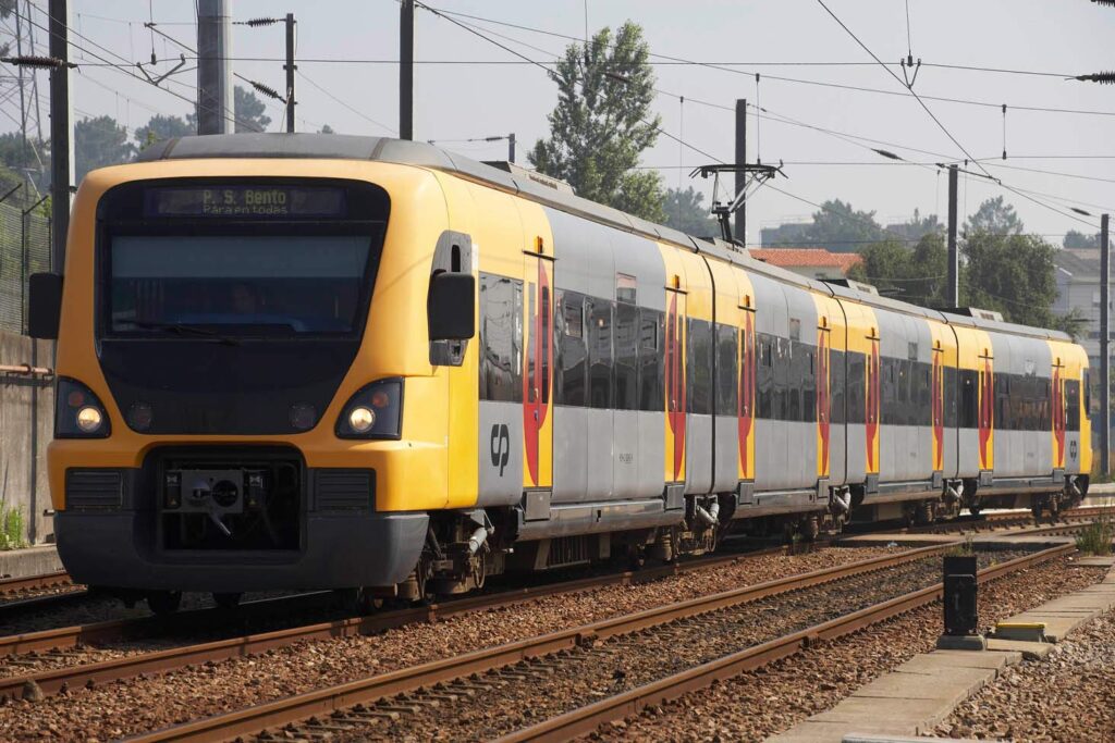 public transport in Portugal